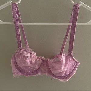 Pink Victoria’s Secret bra